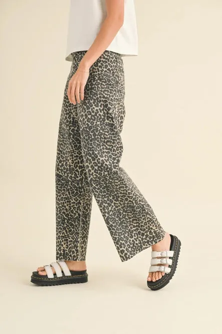 Leopard Chic Pant