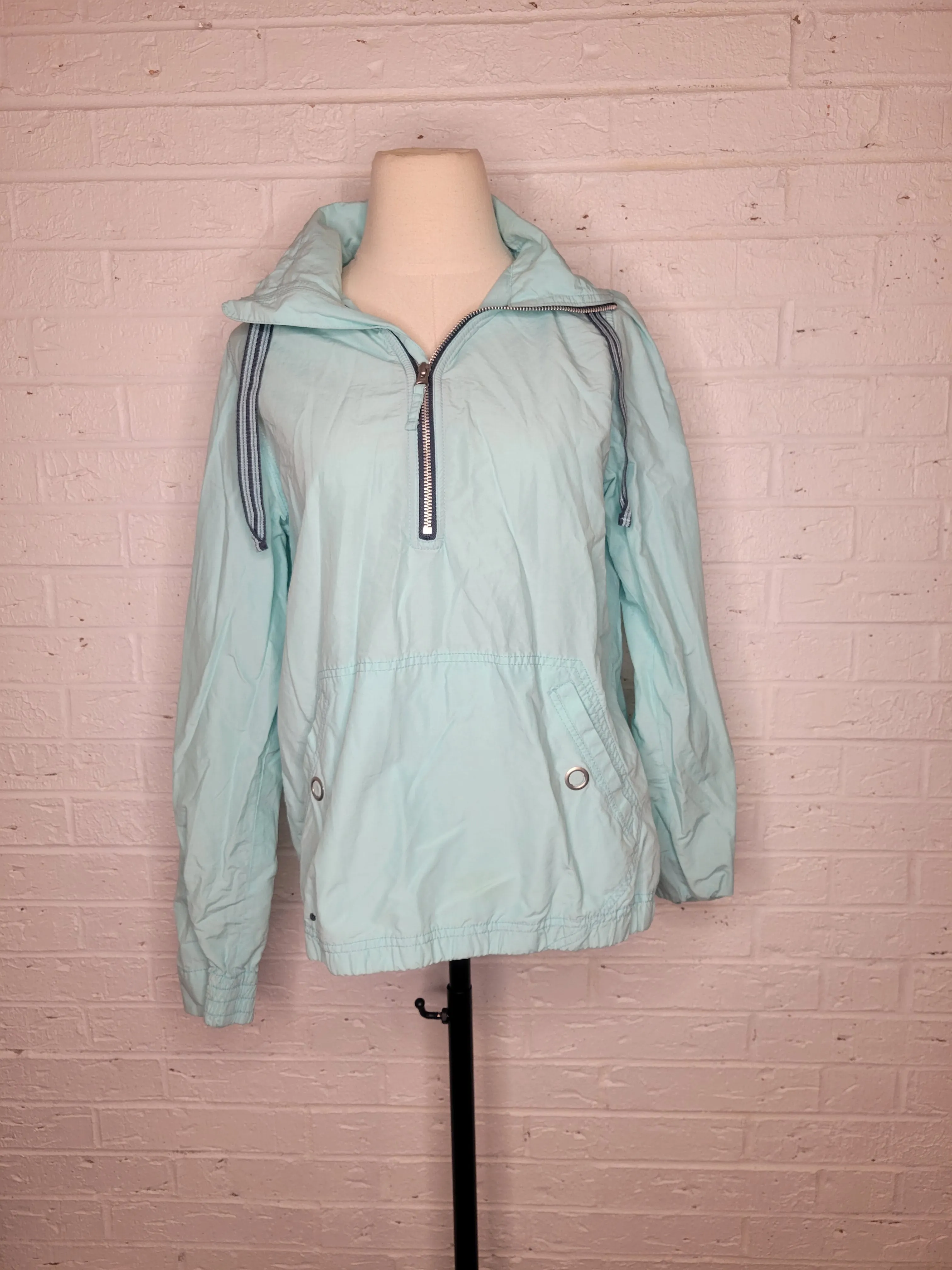 M - Columbia Windbreaker