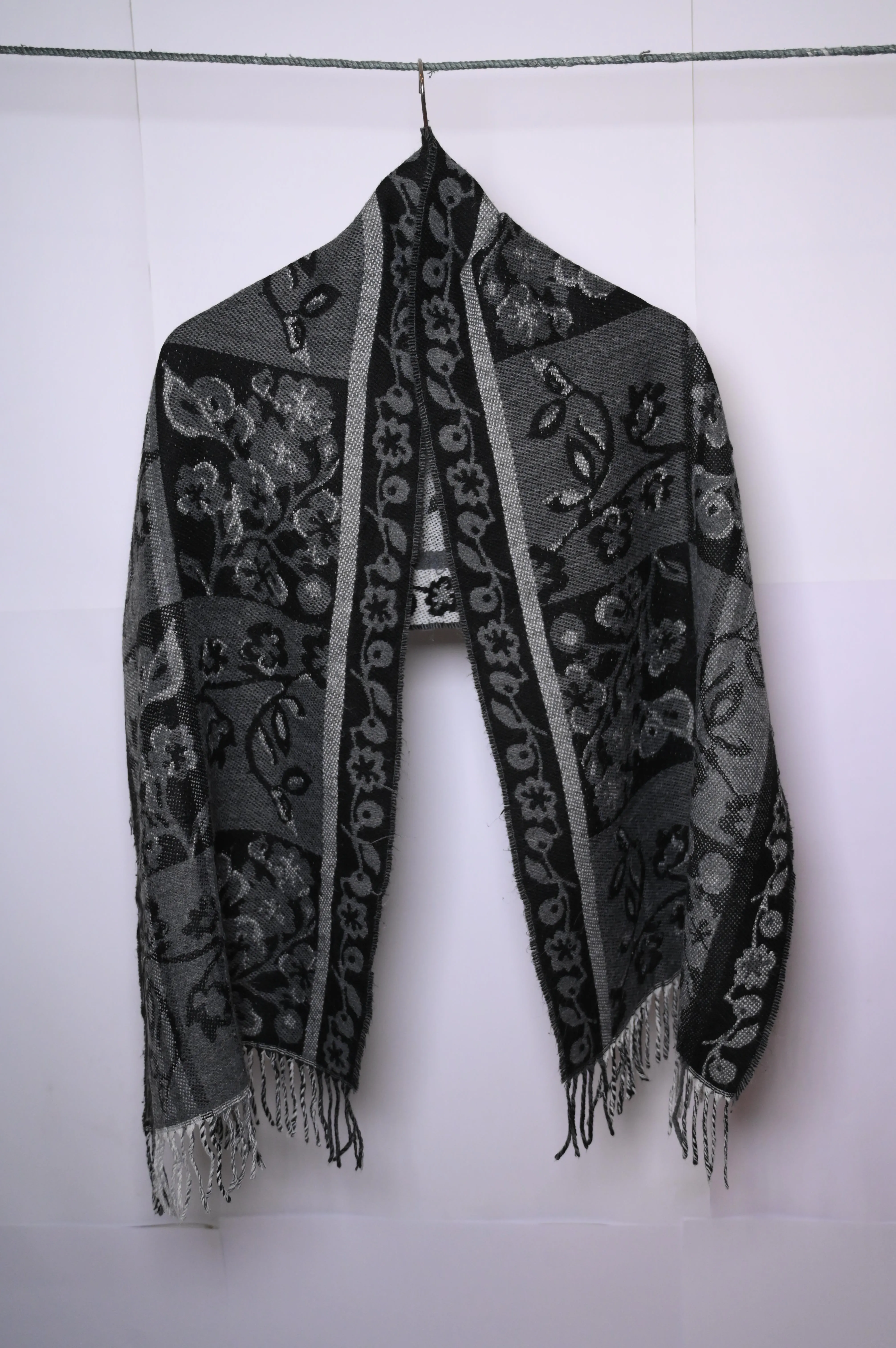 M&S Lilac Mix Wool Shawl - Lilac and Grey for Versatile Style
