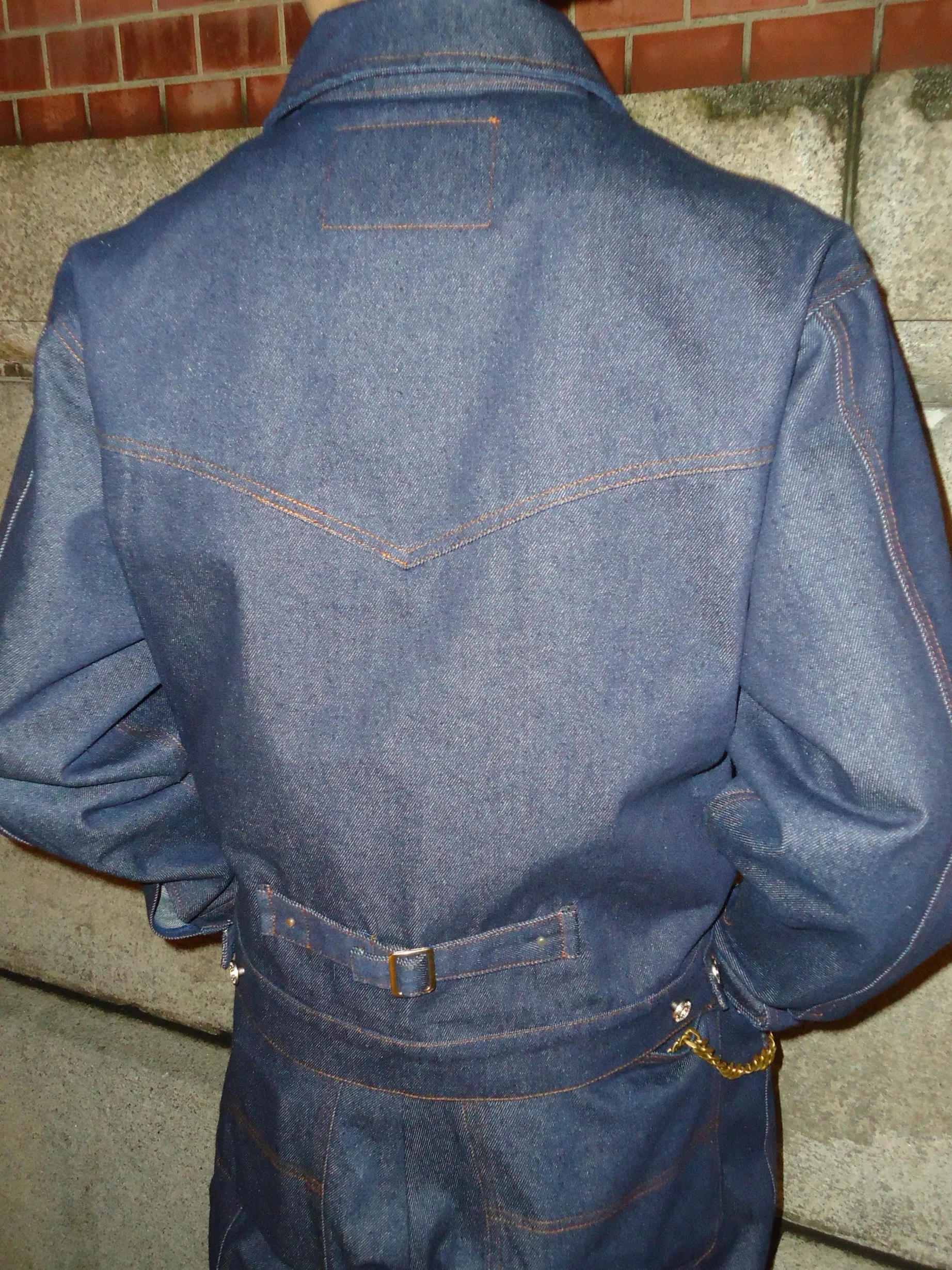 Rigid box short denim jacket
