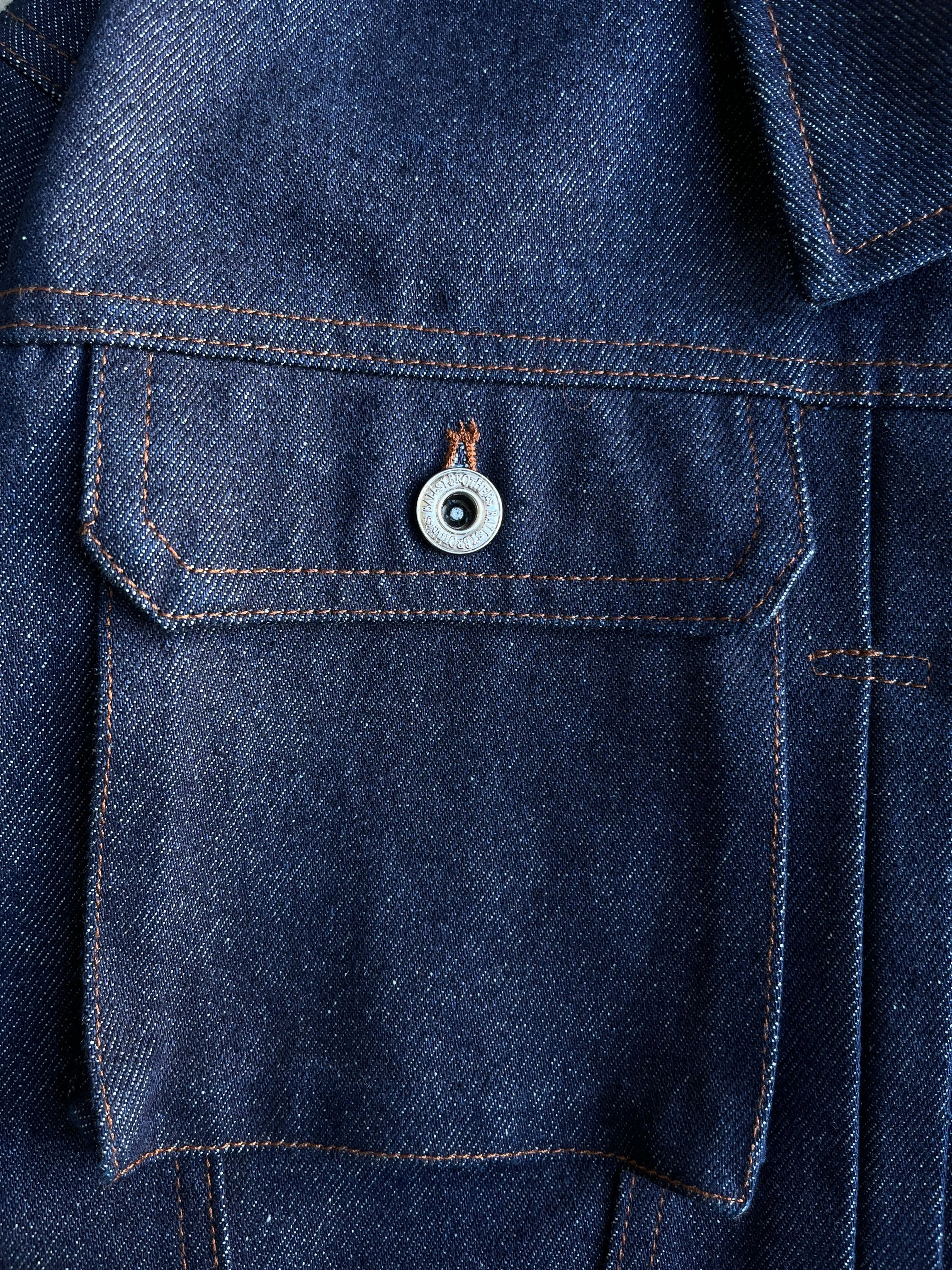 Rigid box short denim jacket