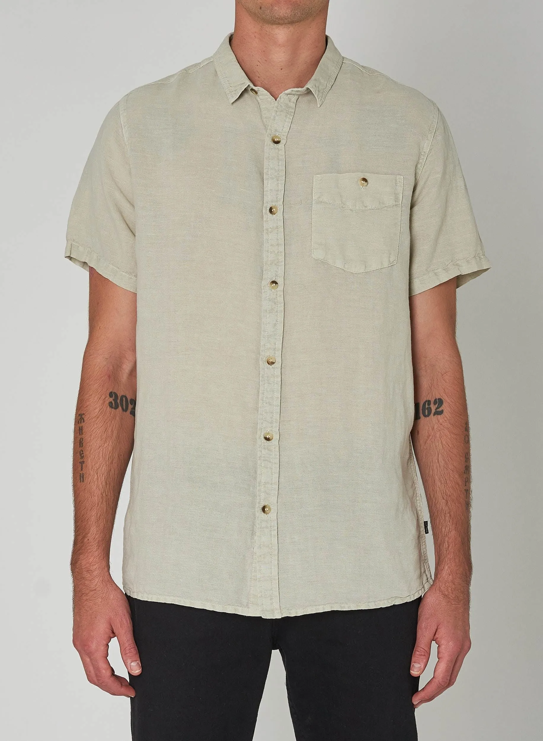 ROLLAS Mens Men At Work Hemp Short Sleeve Shirt - Stone