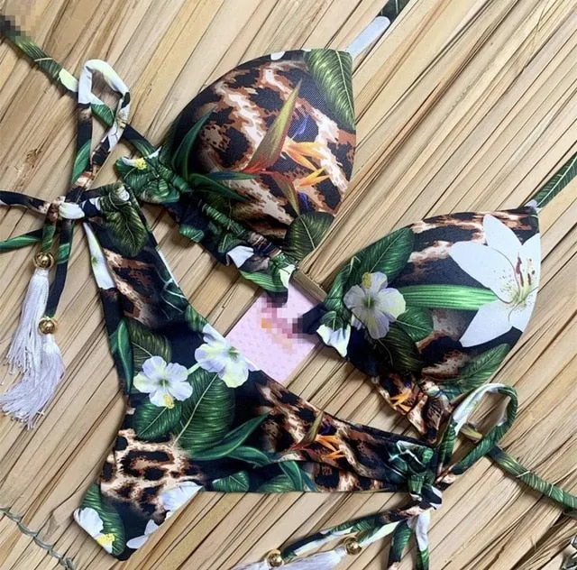 Sporty Stamp Push-Up Padded Swimsuit