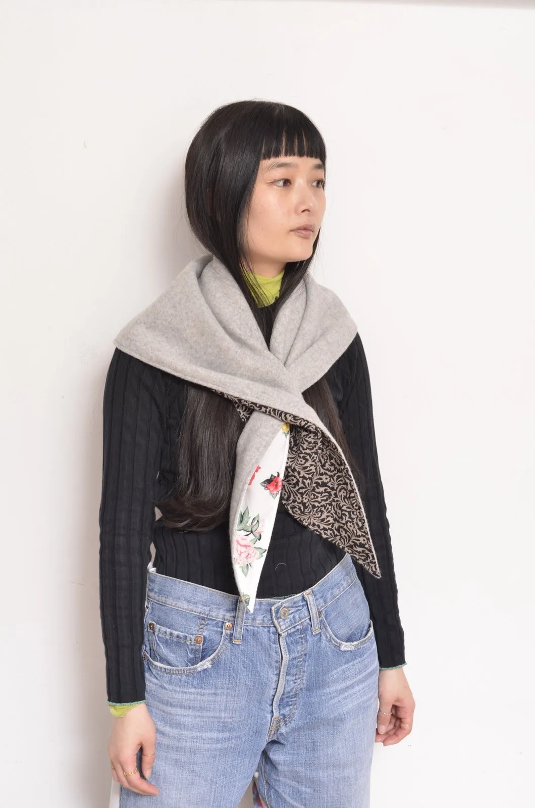 TRIANGLE SHAWL(WOOL)/GRAY-001