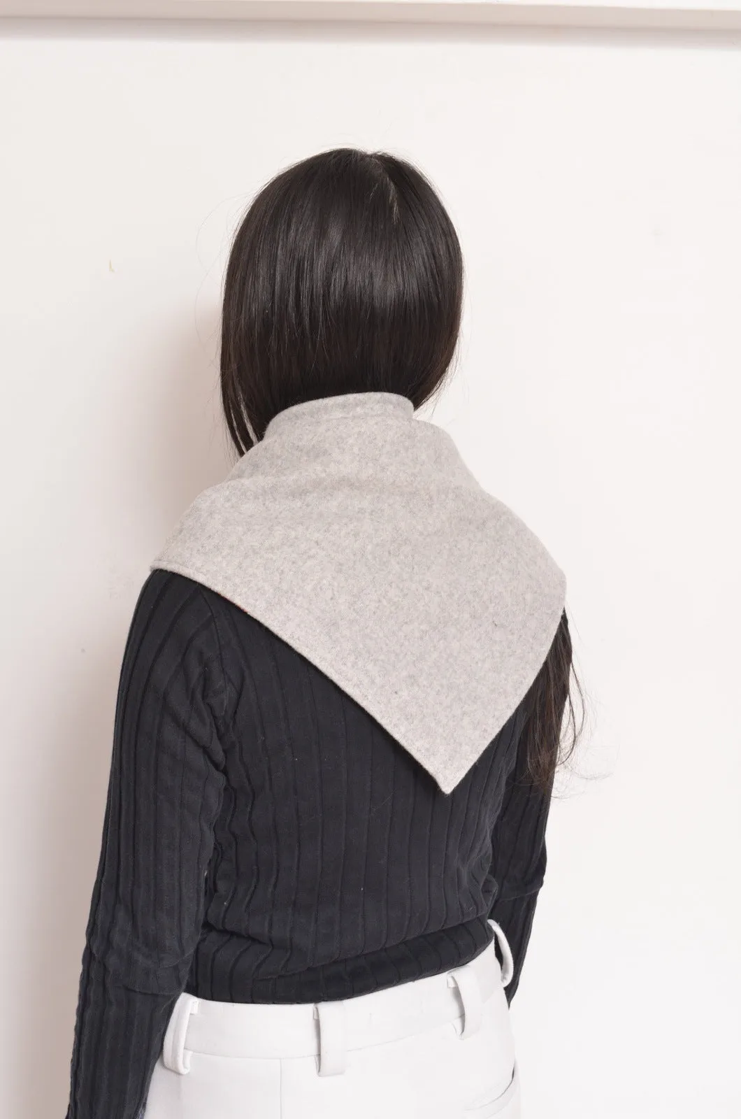 TRIANGLE SHAWL(WOOL)/GRAY-001