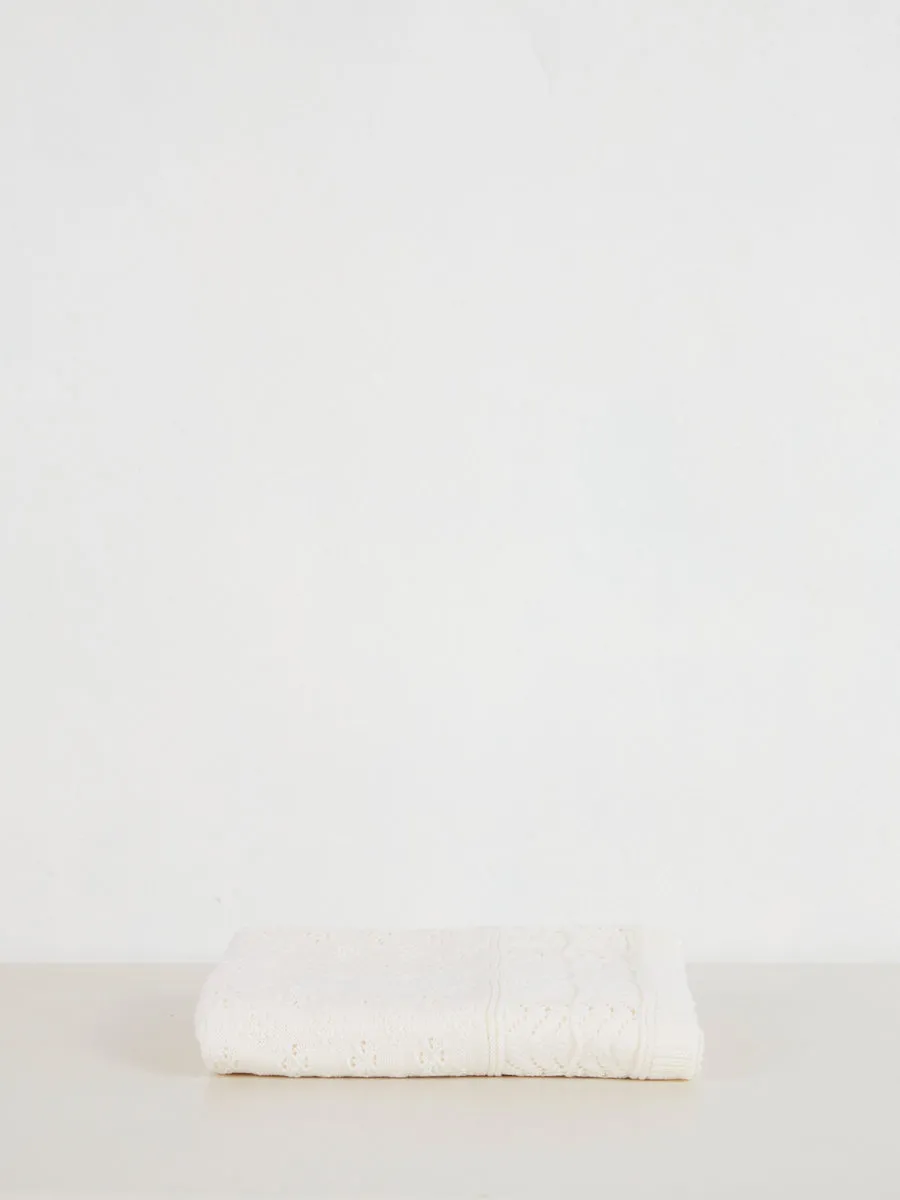 Vintage Inspired Baby Shawl | Bianco