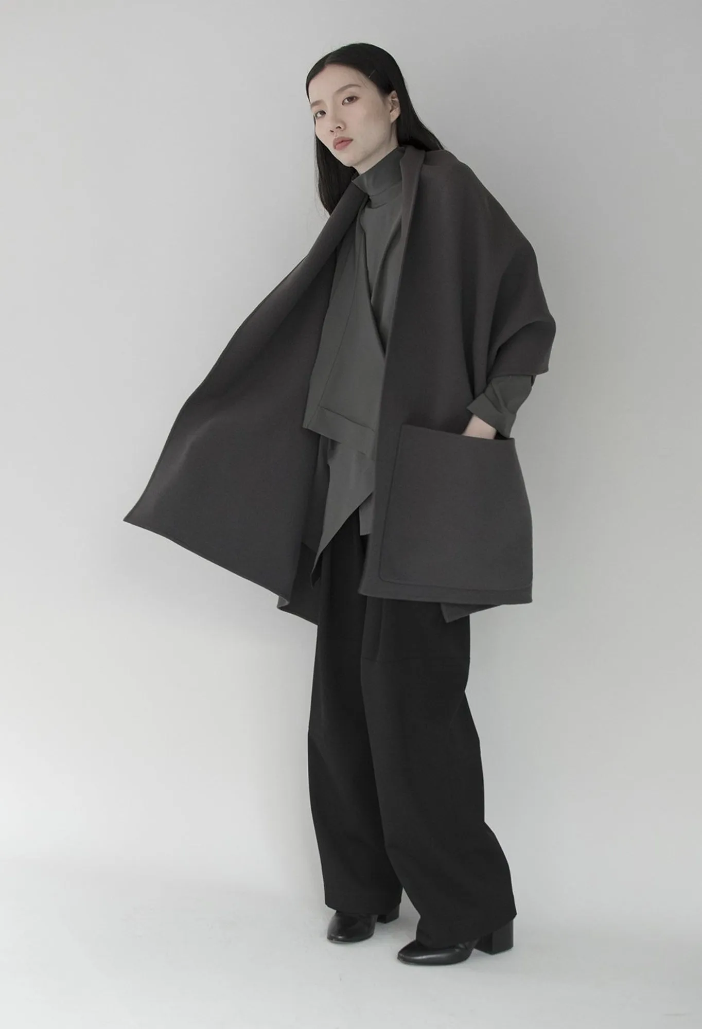 WAVERLY - Double-Face Wool Shawl in Cedar