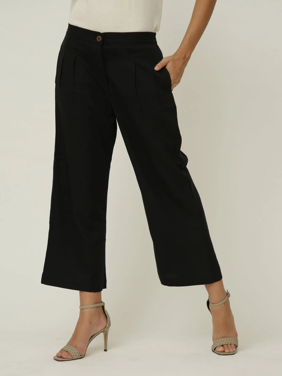 Women Tencel Solid Pleated front Trousers