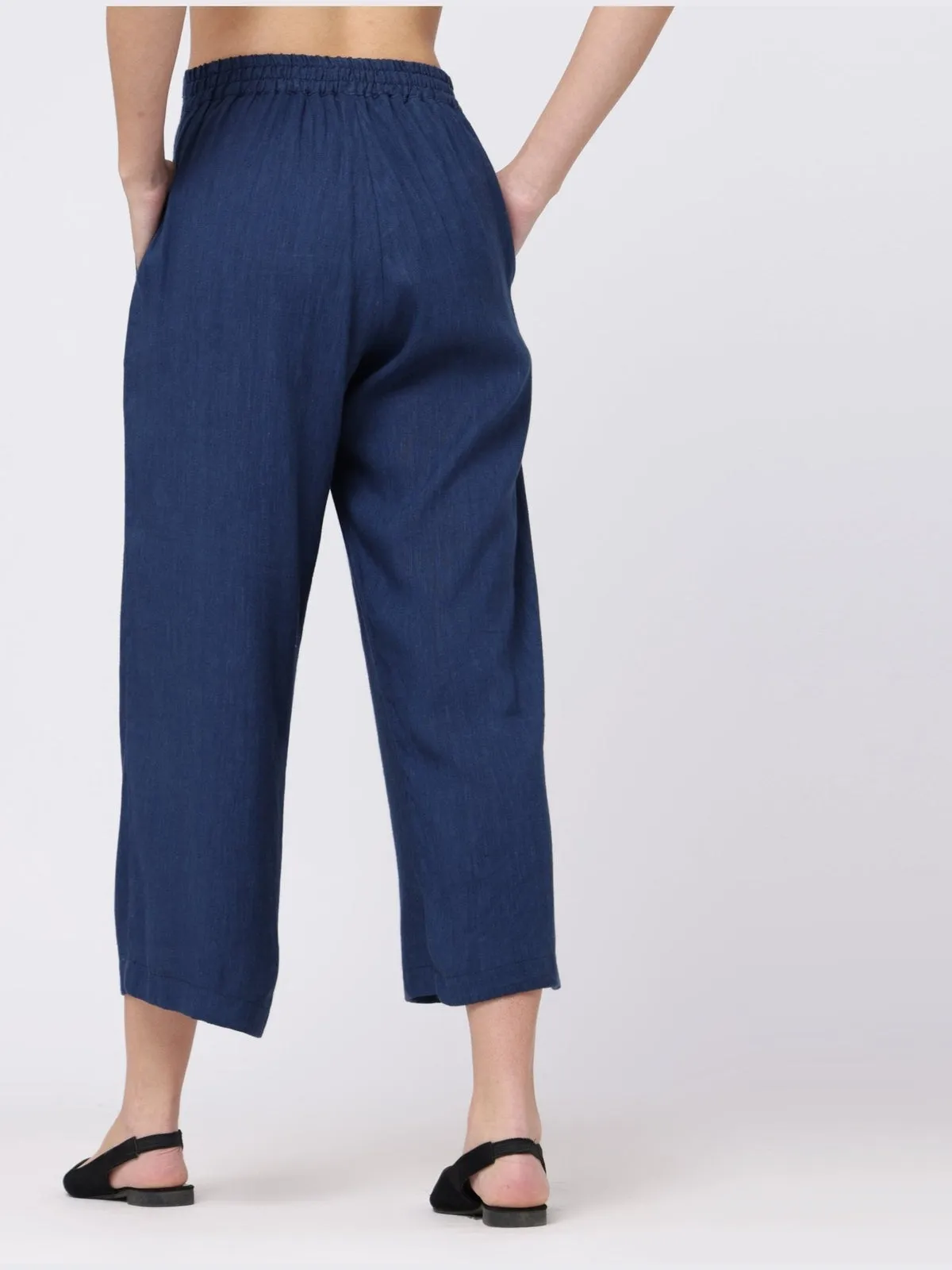 Women Tencel Solid Pleated front Trousers